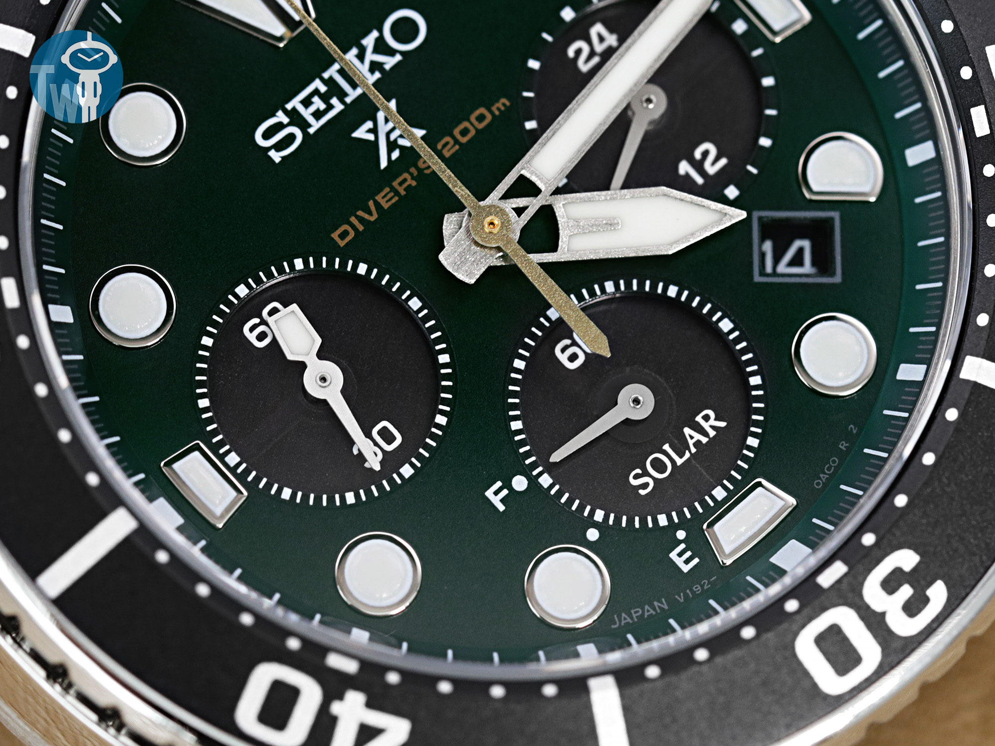 Seiko 精工 Prospex 140周年紀念錶款 - 太陽計時碼錶 SSC807J1